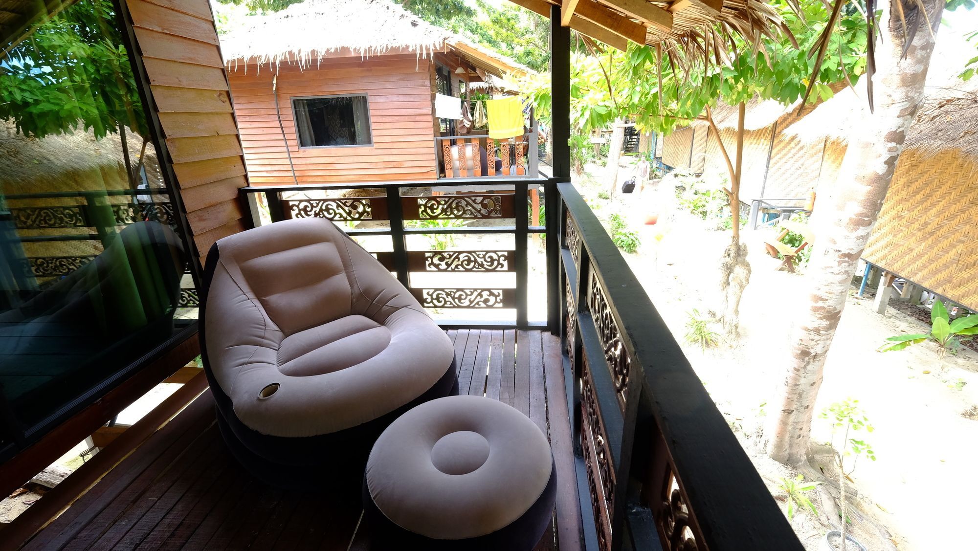 The Hut Koh Lipe Hotel Exterior photo